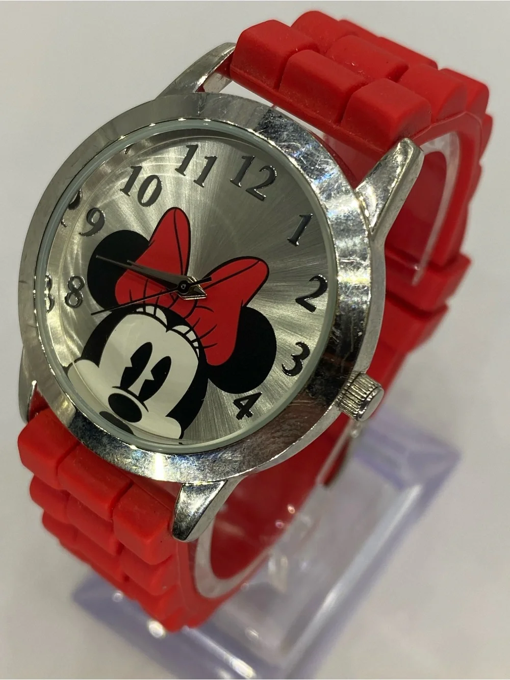 Men’s ^^^ Disney *** Red Minnie Mouse Face Watch ^^^ Collectors ***